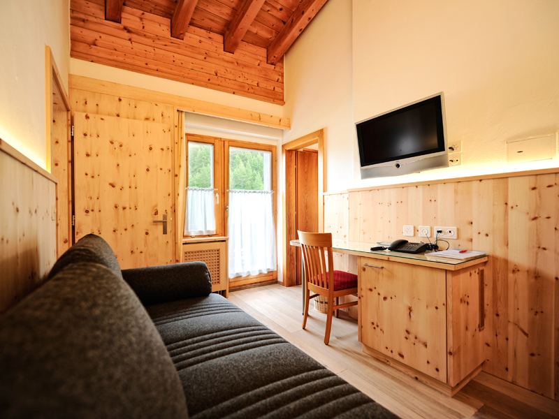 ARVENSUITE - BÜNDNERHOF ARVENSUITE - BÜNDNERHOF
